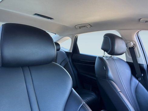 Used 2024 Genesis G80 2.5T image 30