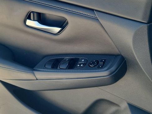 Used 2023 Nissan Sentra SV w/ All-Weather Package FWD image 19