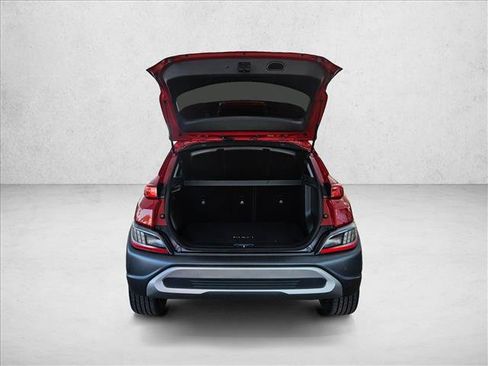Used 2023 Hyundai Kona Limited w/ Cargo Package FWD image 6