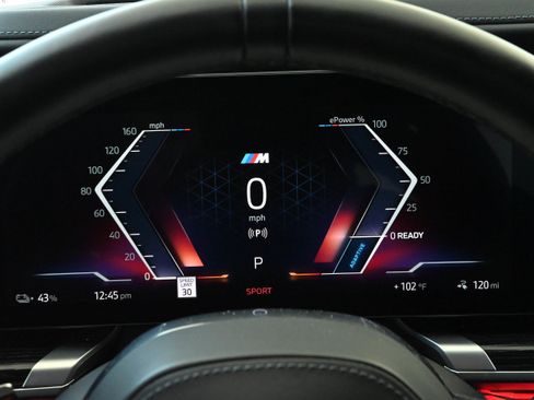 Certified 2024 BMW i7 eDrive50 w/ M Sport Package RWD image 16