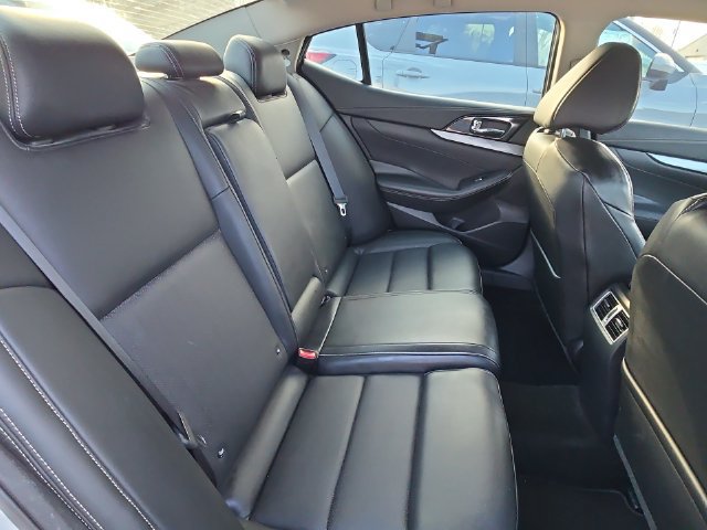 Used 2017 Nissan Maxima 3.5 SV FWD image 22
