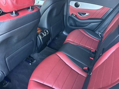 Used 2022 Mercedes-Benz GLC 300 4MATIC Coupe image 16