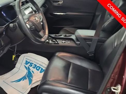 Used 2016 Toyota Avalon Limited w/ Toyota Safety Sense Package FWD image 8
