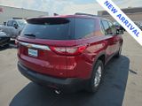 Used 2020 Chevrolet Traverse LT image 2