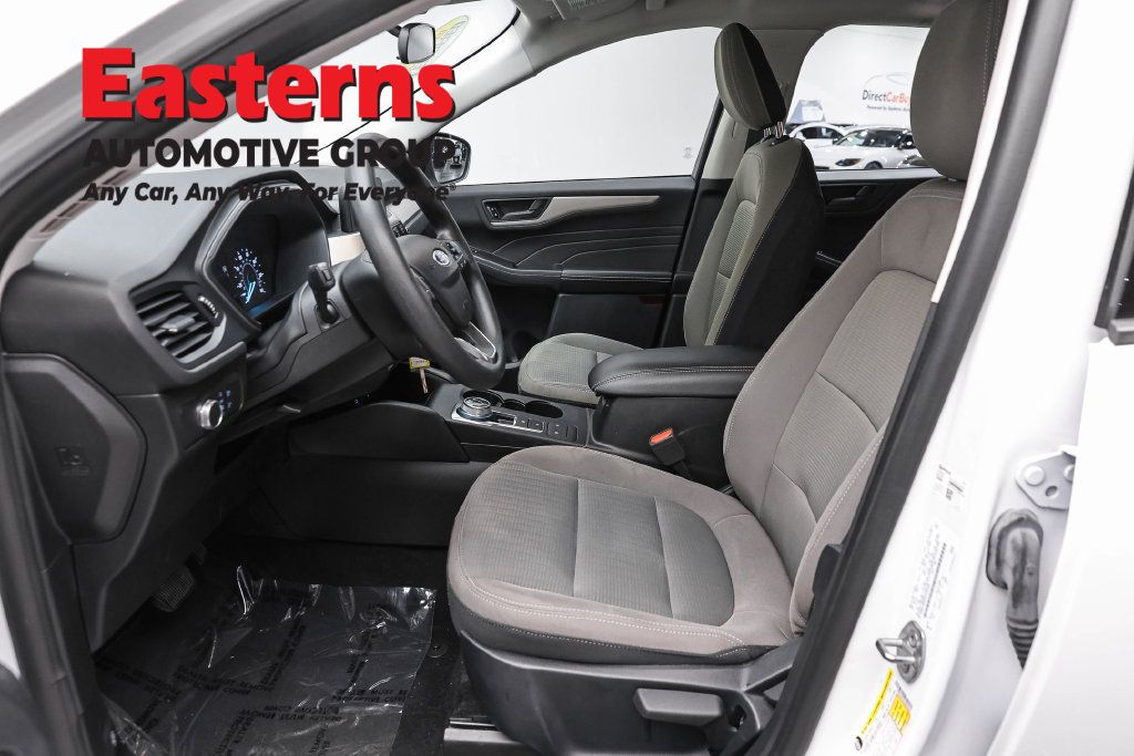 Used 2022 Ford Escape S AWD/4WD image 15