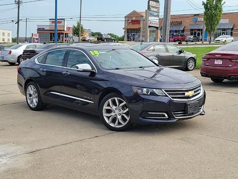 Used 2018 Chevrolet Impala Premier FWD image 32