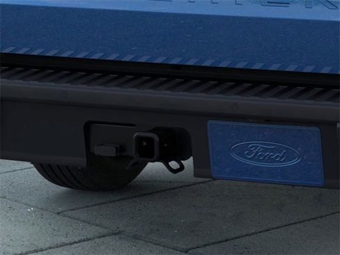 New 2025 Ford Maverick Lariat w/ Black Appearance Package image 23