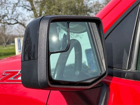 Used 2021 Chevrolet Silverado 1500 LT Trail Boss image 54