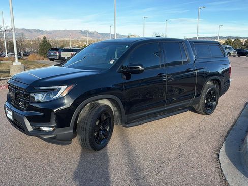 Certified 2025 Honda Ridgeline Black Edition image 3