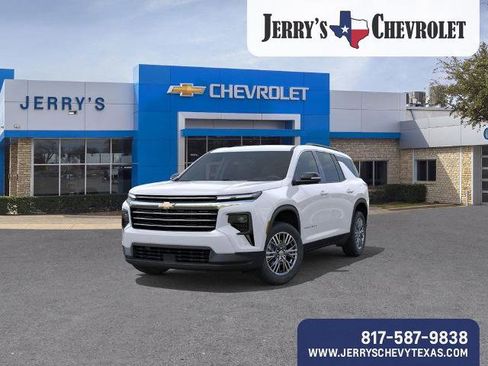 New 2026 Chevrolet Traverse LT w/ Driver Confidence Package image 10