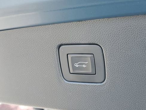 Certified 2024 Buick Envista Sport Touring w/ Convenience I Package FWD image 8