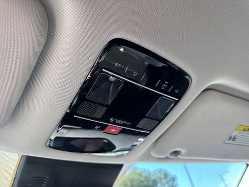 Used 2025 Hyundai Santa Fe SEL image 31