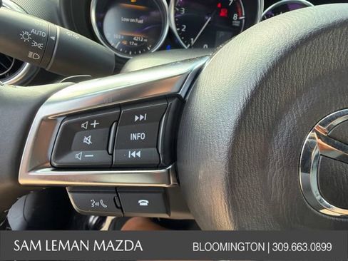 Used 2025 MAZDA MX-5 Miata RF Grand Touring w/ Weather Package RWD image 18