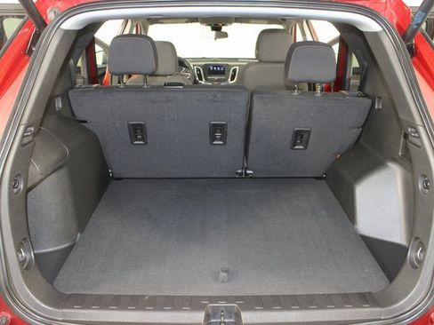 Used 2024 Chevrolet Equinox LT w/ LPO, Floor Liner Package image 18