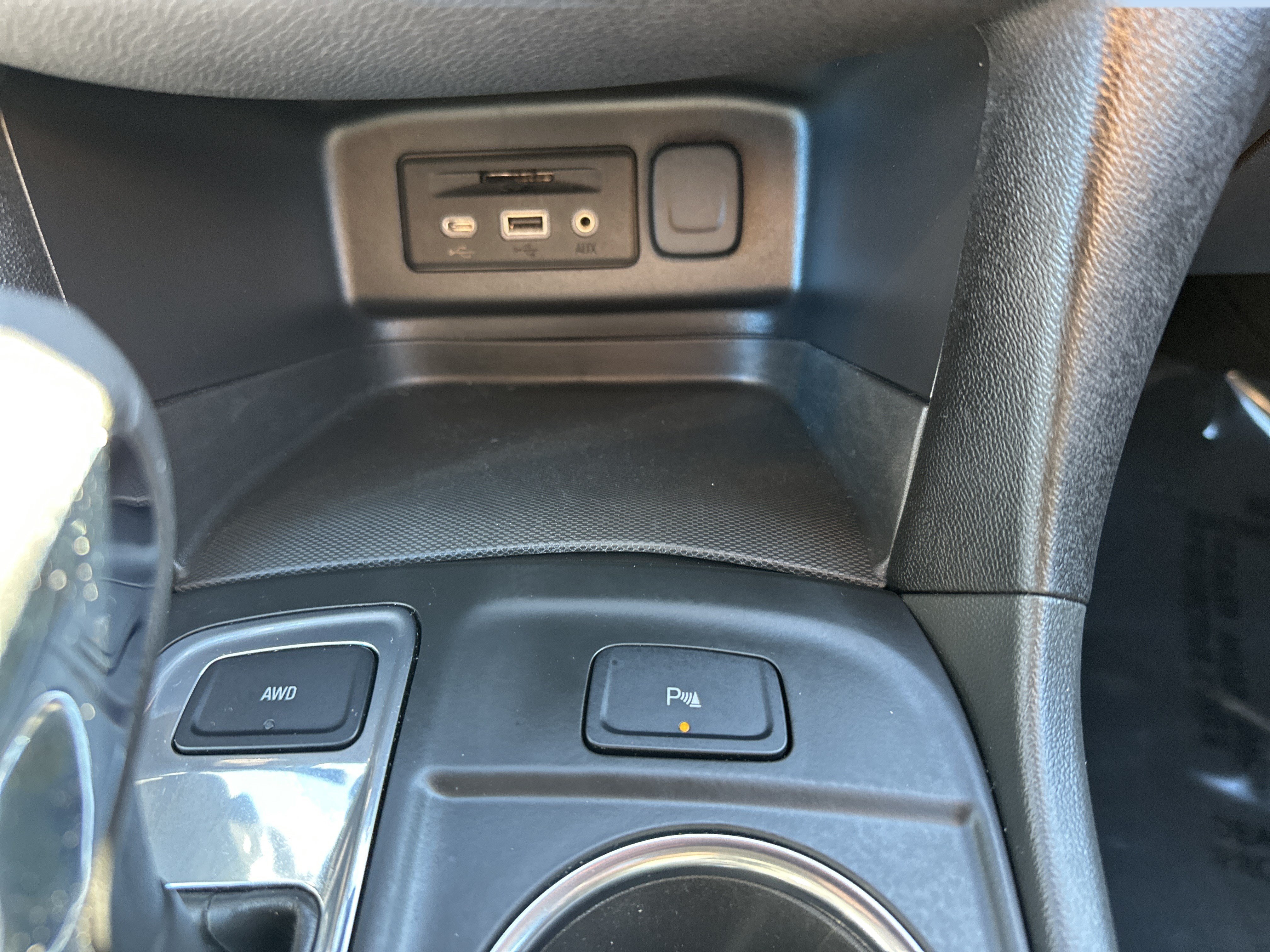 Certified 2024 Chevrolet Equinox LT AWD/4WD image 15