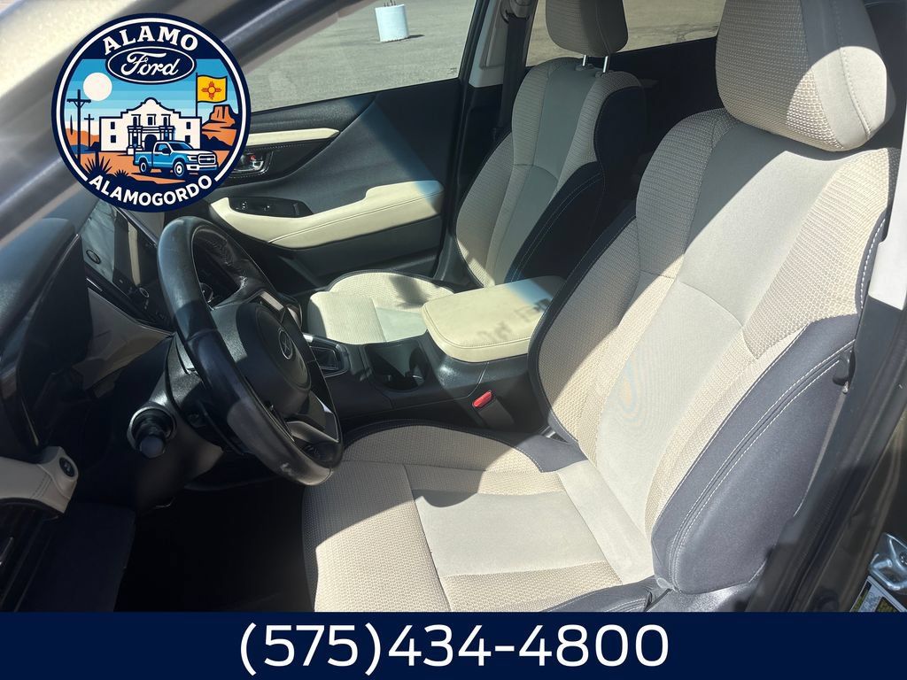 Used 2021 Subaru Outback Premium AWD/4WD image 9