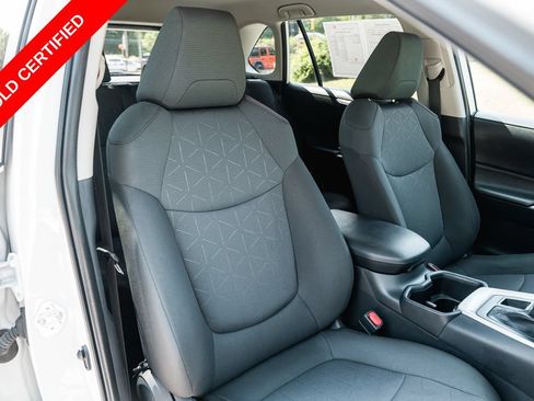 Certified 2025 Toyota RAV4 XLE AWD/4WD image 29