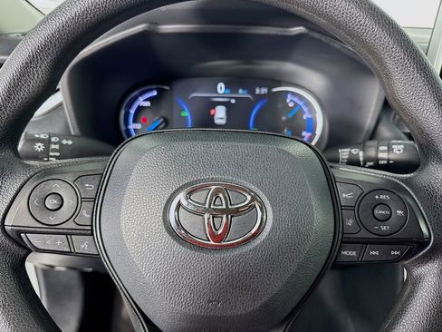 Used 2024 Toyota RAV4 XLE image 16