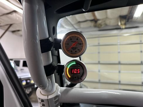 Used 2014 Jeep Wrangler Unlimited Rubicon w/ Max Tow Package AWD/4WD image 34