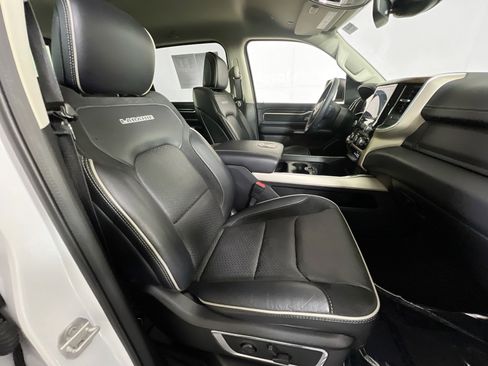 Used 2022 RAM 1500 Laramie image 27