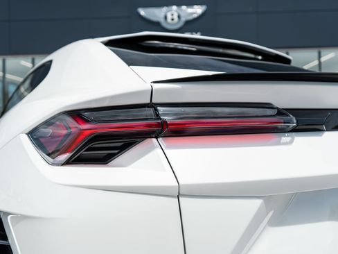 Used 2024 Lamborghini Urus S AWD/4WD image 10