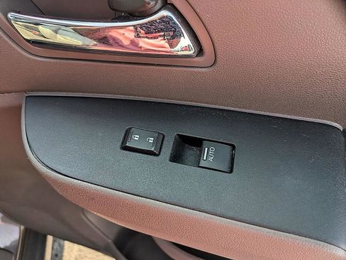 Used 2016 Honda Odyssey Touring image 35