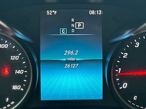 Used 2022 Mercedes-Benz GLC 300 w/ Premium Package Lite image 26