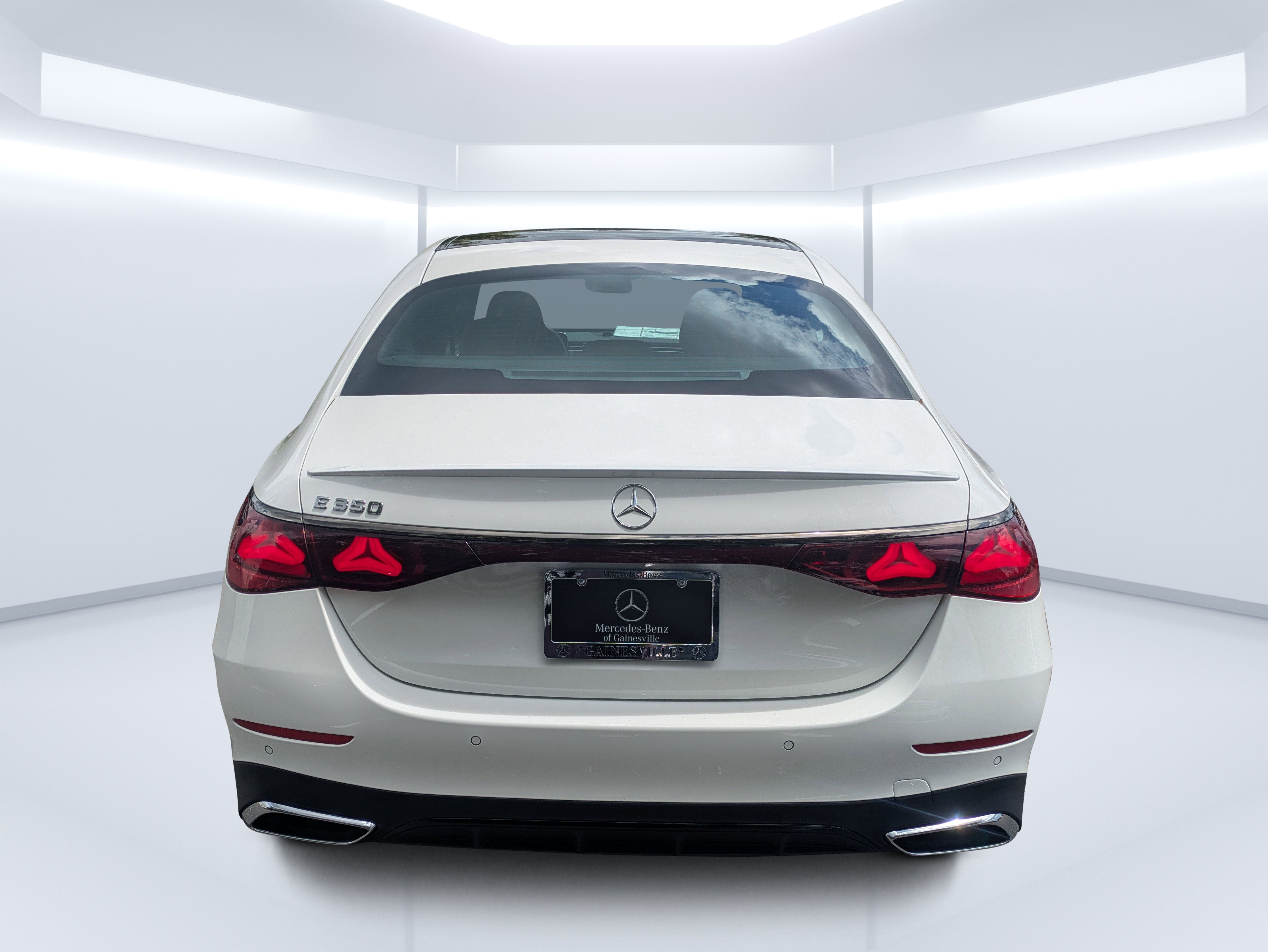 New 2027 Mercedes-Benz E 350 Sedan image 4
