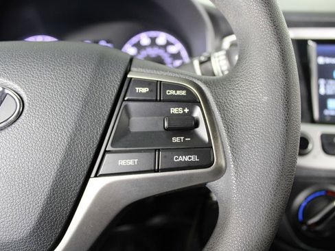 Certified 2022 Hyundai Accent SEL FWD image 25