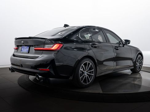 Used 2021 BMW 330i xDrive Sedan image 4