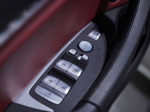 Used 2023 BMW X3 sDrive30i w/ M Sport Package image 17