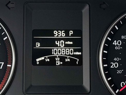 Used 2014 Volkswagen Jetta SE FWD image 23