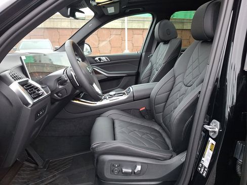 Used 2026 BMW X5 xDrive40i AWD/4WD image 13