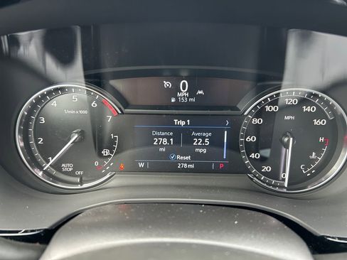 New 2026 Cadillac XT5 Luxury image 16