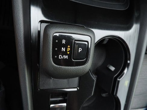 Used 2023 Nissan Rogue SV AWD/4WD image 24