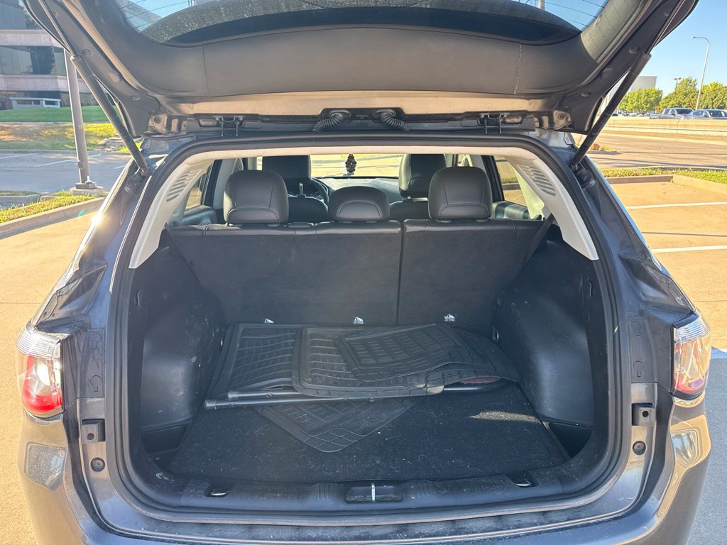Used 2018 Jeep Compass Limited w/ Navigation Group FWD image 17
