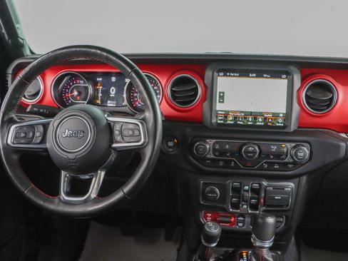 Used 2020 Jeep Gladiator Rubicon AWD/4WD image 18