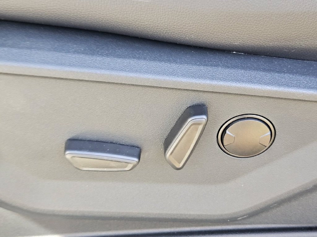 New 2026 Ford F350 Lariat AWD/4WD image 11