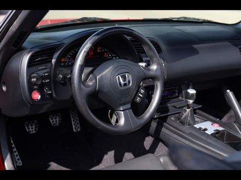 Used 2005 Honda S2000 image 6