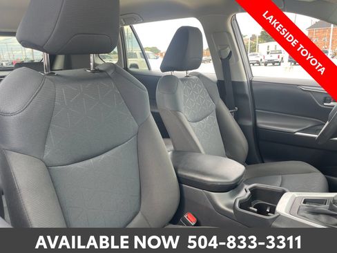 Certified 2025 Toyota RAV4 XLE FWD image 16