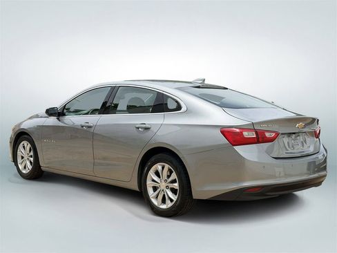 Used 2024 Chevrolet Malibu LT FWD image 4