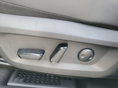 New 2026 Nissan Rogue Platinum image 22