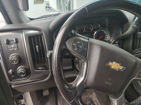 Used 2015 Chevrolet Silverado 2500 LT AWD/4WD image 13