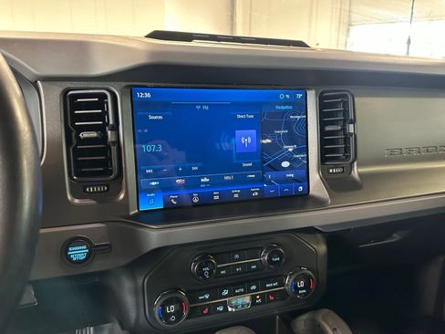 Used 2024 Ford Bronco Everglades AWD/4WD image 27