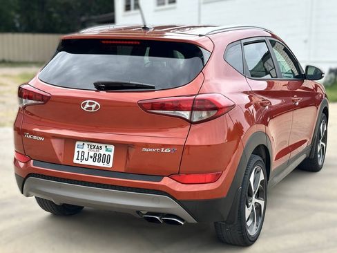 Used 2016 Hyundai Tucson Sport FWD image 10