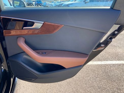 Used 2023 Audi A4 2.0T Premium w/ Convenience Package image 29