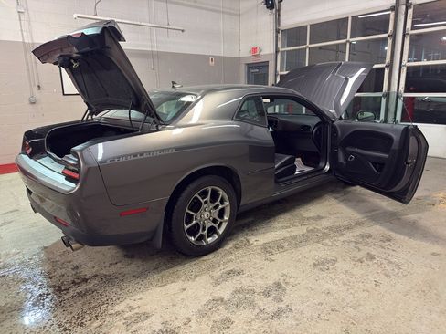 Used 2017 Dodge Challenger GT w/ Technology Group image 12