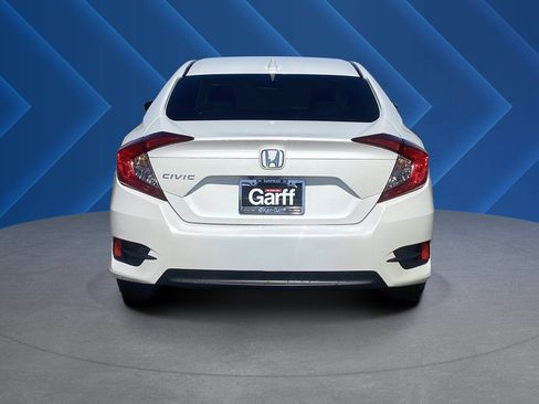 Used 2018 Honda Civic EX image 4