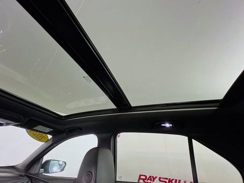 Used 2024 Chevrolet Equinox RS w/ RS Leather Package FWD image 25