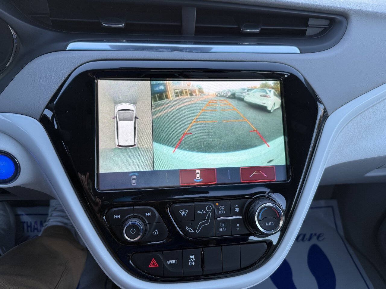 Used 2017 Chevrolet Bolt Premier w/ Driver Confidence II Package FWD image 20